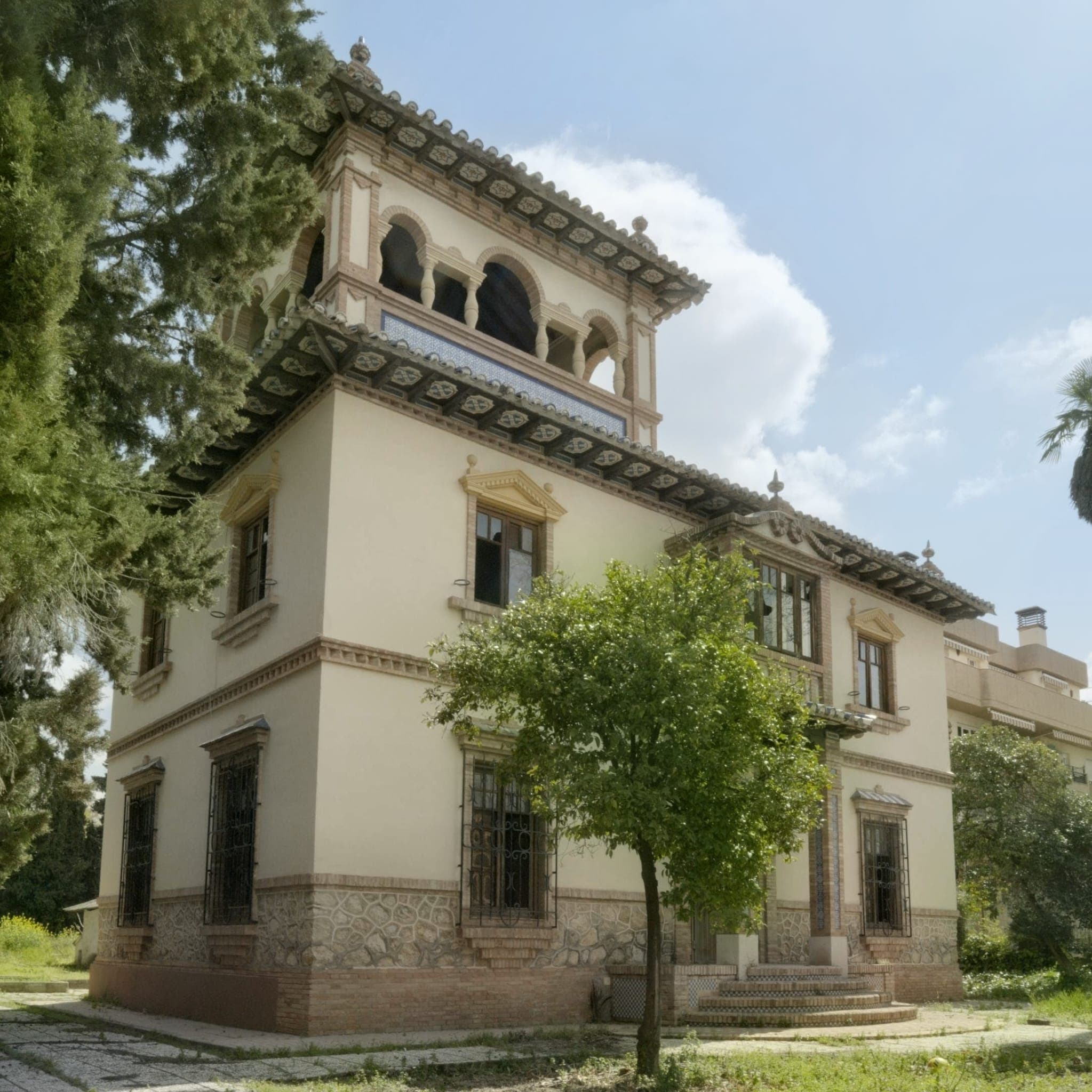 Manoir Historique à Grenade — photo 1